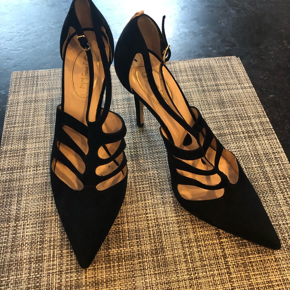 SJP strappy, sexy suede pointy toe heels